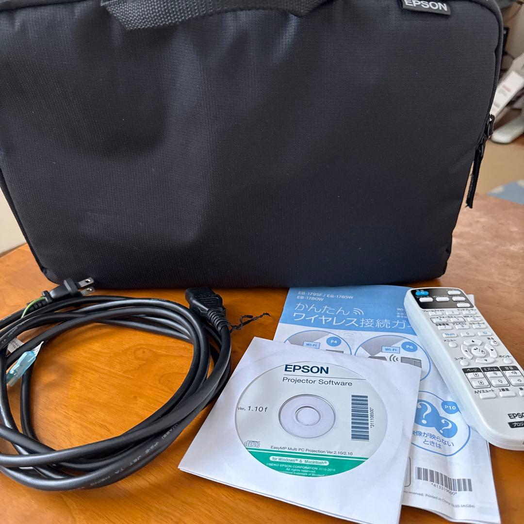 EPSON EB-1780W プロジェクター