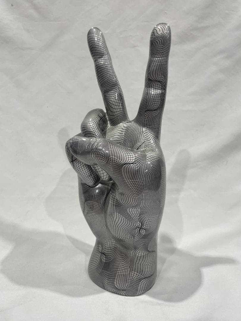 ＊廃番＊　KARE　デコハンドヴィクトリー　グレーオブジェ