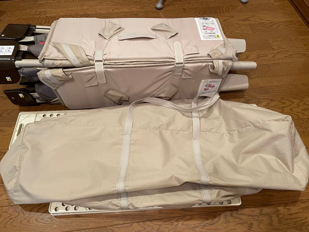 【美品】アップリカ　ココネルエアー　ベッド