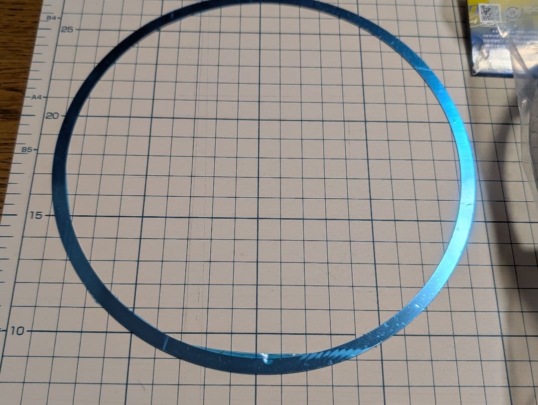 PMCアウターリムとシムそれとレンズ固定用のバネ4本の3点セット