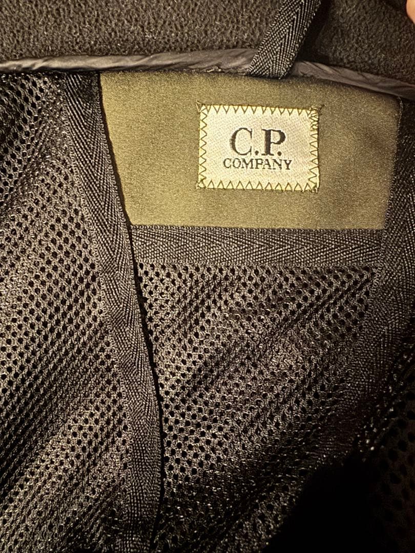 【美品】cp company cpカンパニー シェルパーカー