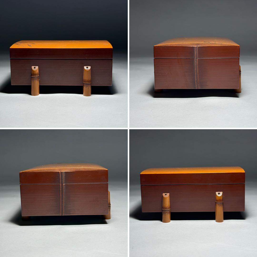 ◆竹製 漆塗片切彫 竹に鯉の図 小物入れ 煙草入れ在銘◆