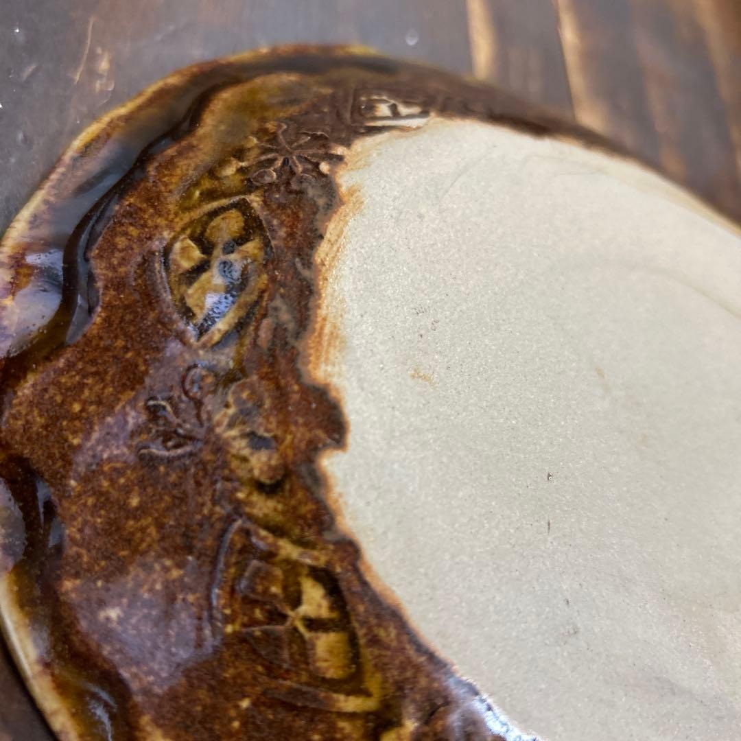 作家　陶芸作家　スリップウエア　うさぎ　オーバル　カレーパスタ　深皿②