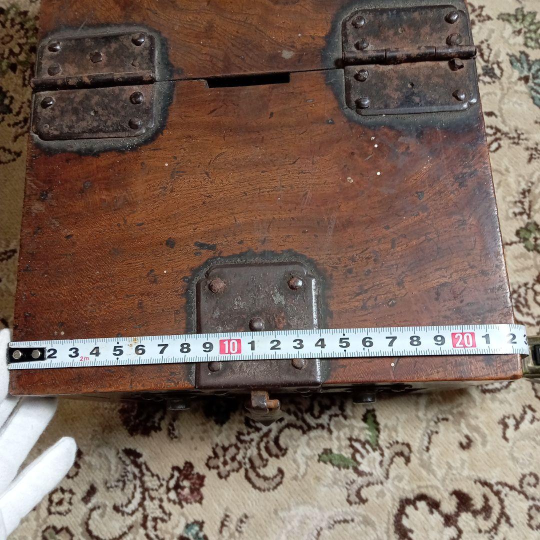 古道具　銭箱　明治31年代？　E−240