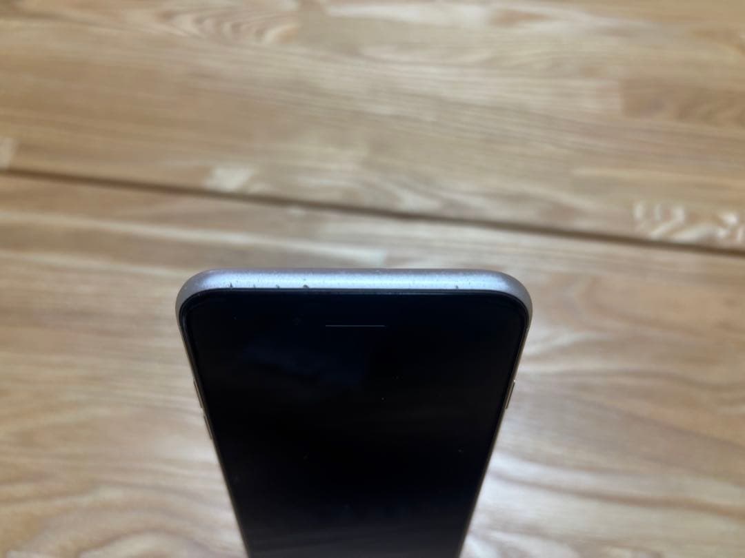 k*i様 iPhone SE 第3世代 128 GB スターライトSIMフリー