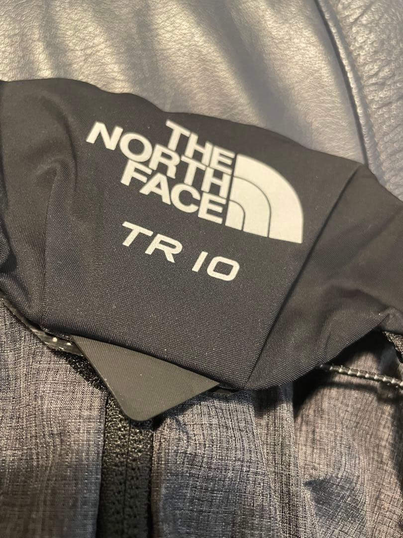 THE NORTH FACE TR10 S(ランニングソフトボトル500付)