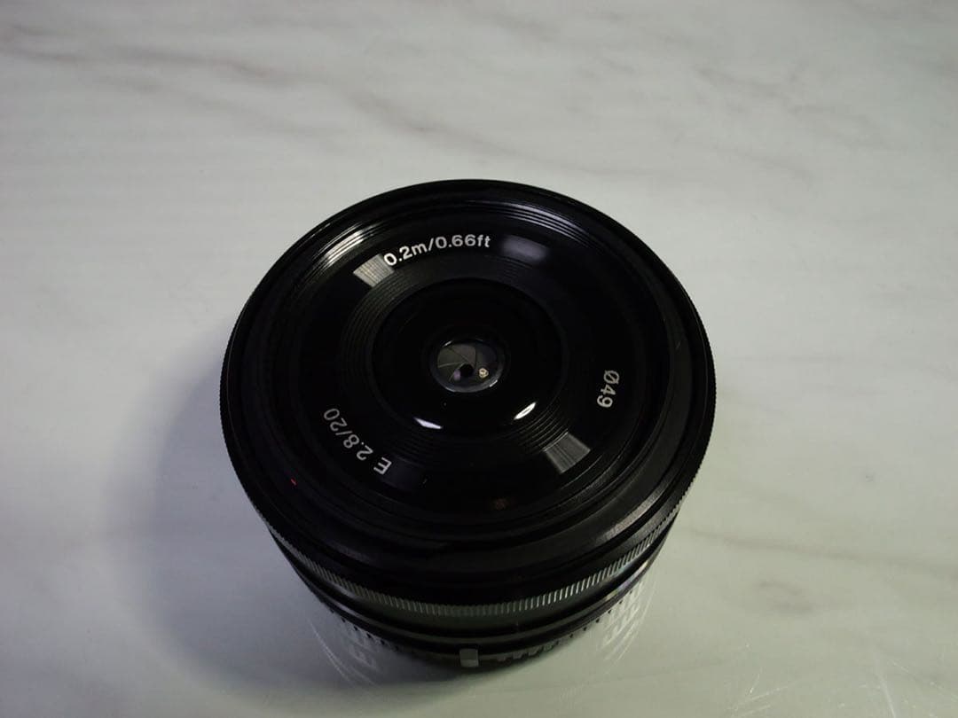【美品】SONY E 20mm F2.8 （SEL20F28） 単焦点レンズ