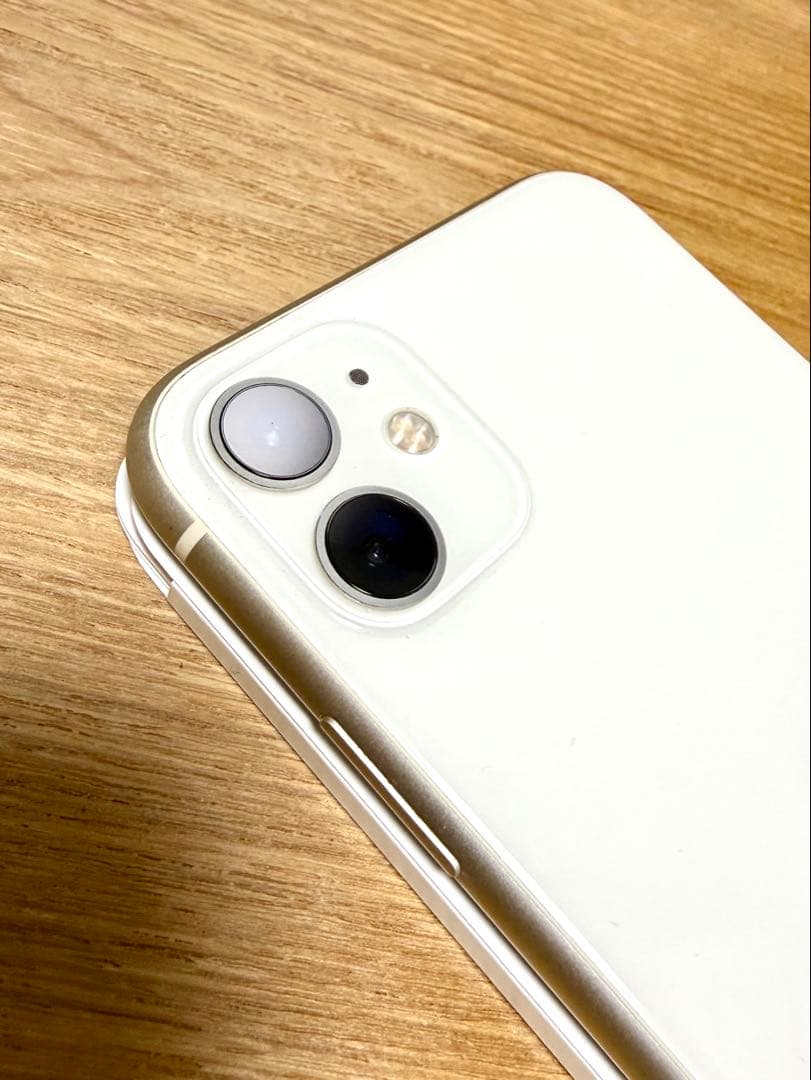 iPhone 11 ホワイト 本体 128GB SIMフリー