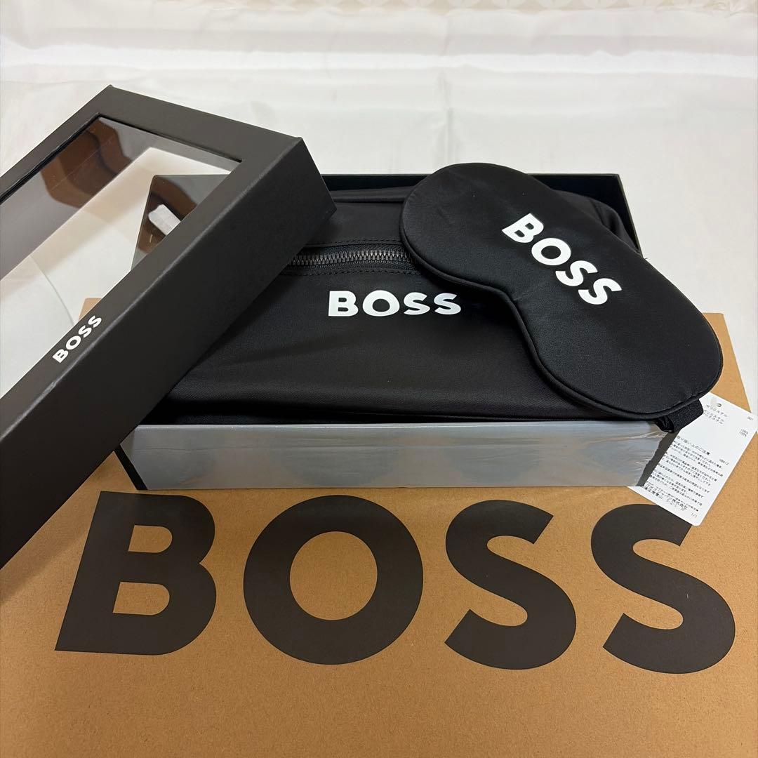 新品未使用　ヒューゴボス　HUGO BOSS　ポーチ&アイマスク　タグ付き箱付