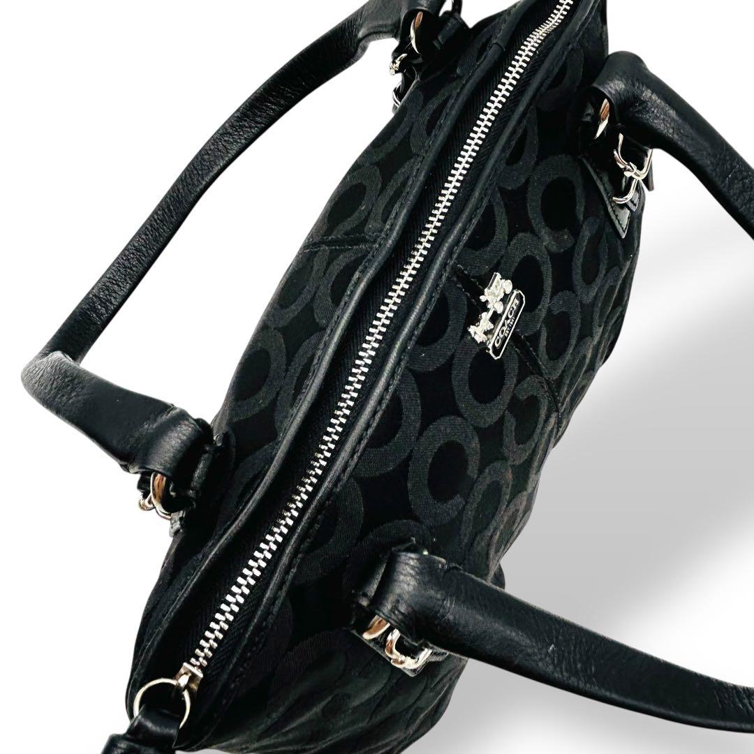 【美品】COACH　コーチ　シグネチャー　黒色ハンドバッグ　人気　キャンバス