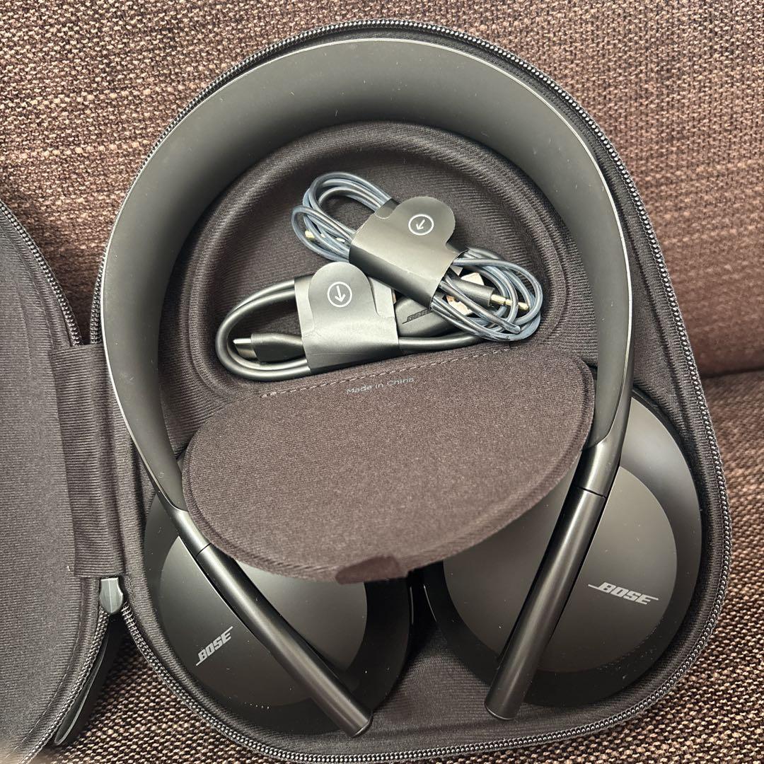 [送料込み] BoseNoiseCancellingHeadphones 700