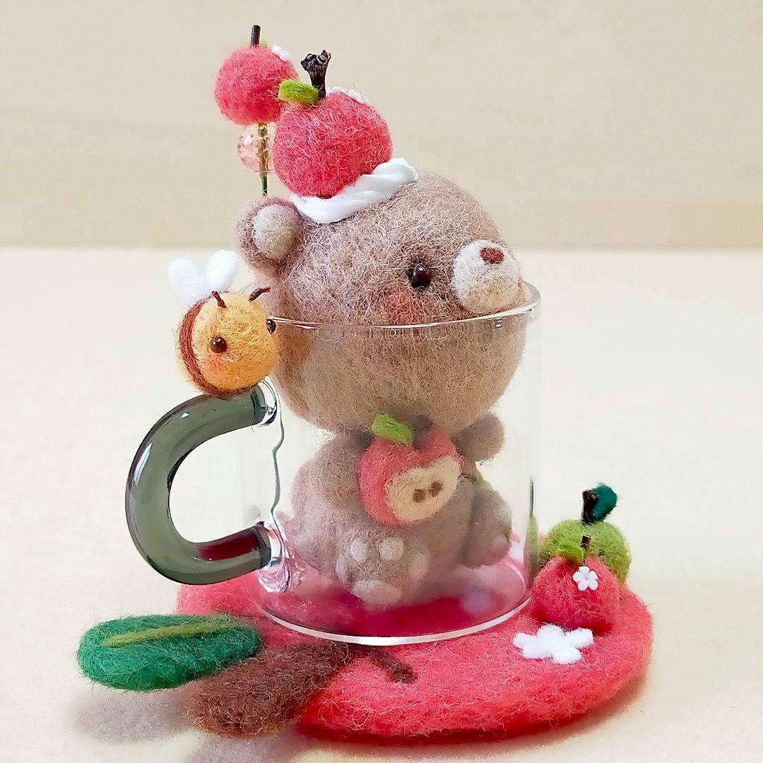 ✿羊毛フェルト✿アップル✿くまさん✿tea✿