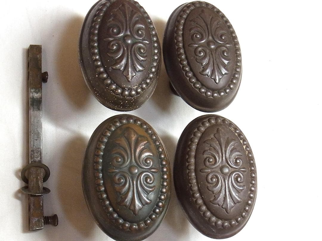 アンティーク １９３０年代 ドアノブ 4個 アメリカ製 ヴィクトリアン USA