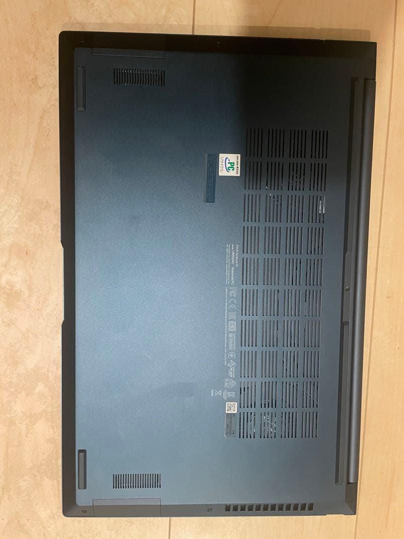 ASUS「ZENBOOK 15OLEDUM3504DA-MA321WS」 美品