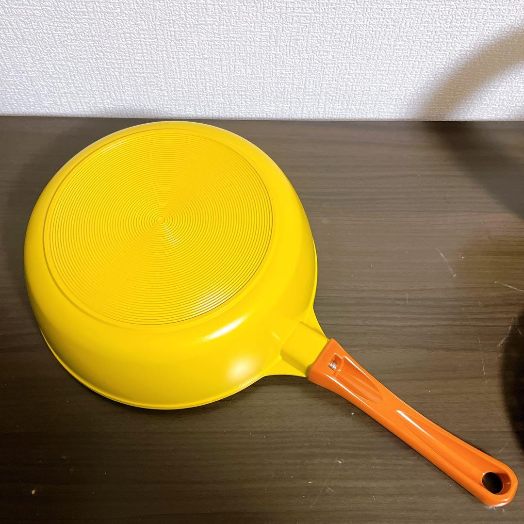 【新品未使用】平野レミの鍋　ドゥ！レミ・パン ※別売の蒸し台付き