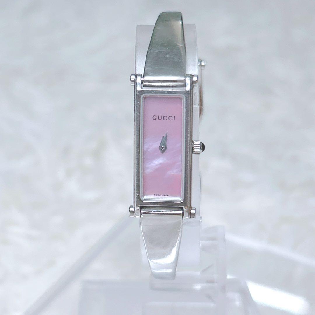 新品電池✨美品　GUCCI ブレスウォッチ　バングル　ピンクシェル　1500L