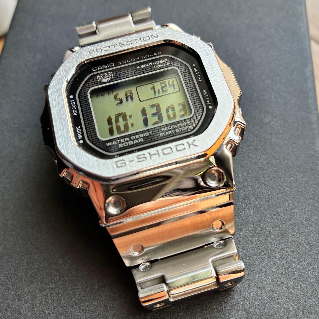 【即日発送】G-SHOCK GMW-B5000D-1JF シルバー　フルメタル