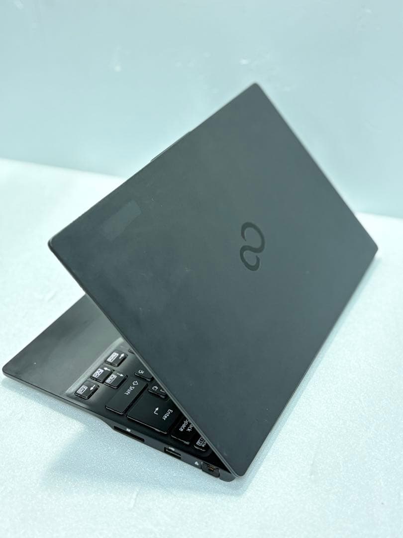 ⭐️M917A⭐️Fujitsu LIFEBOOK UH Series i7