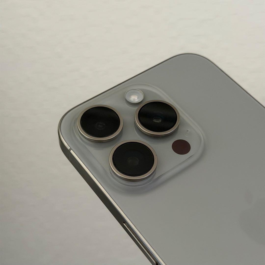 iPhone15pro デザートチタニウム 128gb simフリー