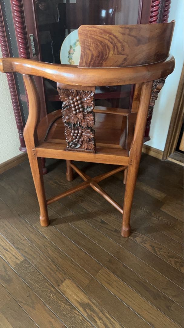アンティーク 葡萄彫刻 在庫3脚 椅子 チェア アームチェア 最高級 職人手彫り
