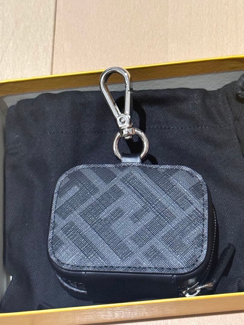 【mipo】FENDI AirPodsケース 小物入れ
