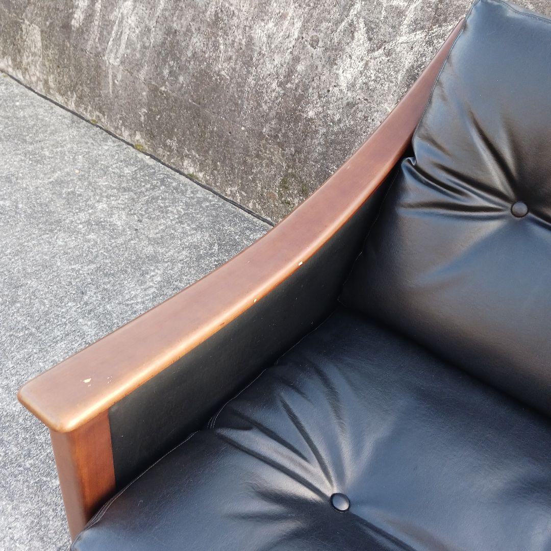 富士ファニチア　一人掛けソファー　①