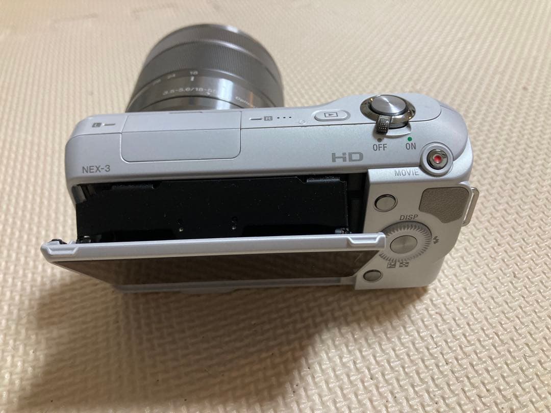 SONY NEX-3 ミラーレス一眼カメラ 本体と充電器
