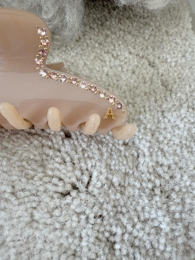 アレクサンドル ドゥ パリ クリップ　スワロフスキー ヘアクリップ ベージュ M