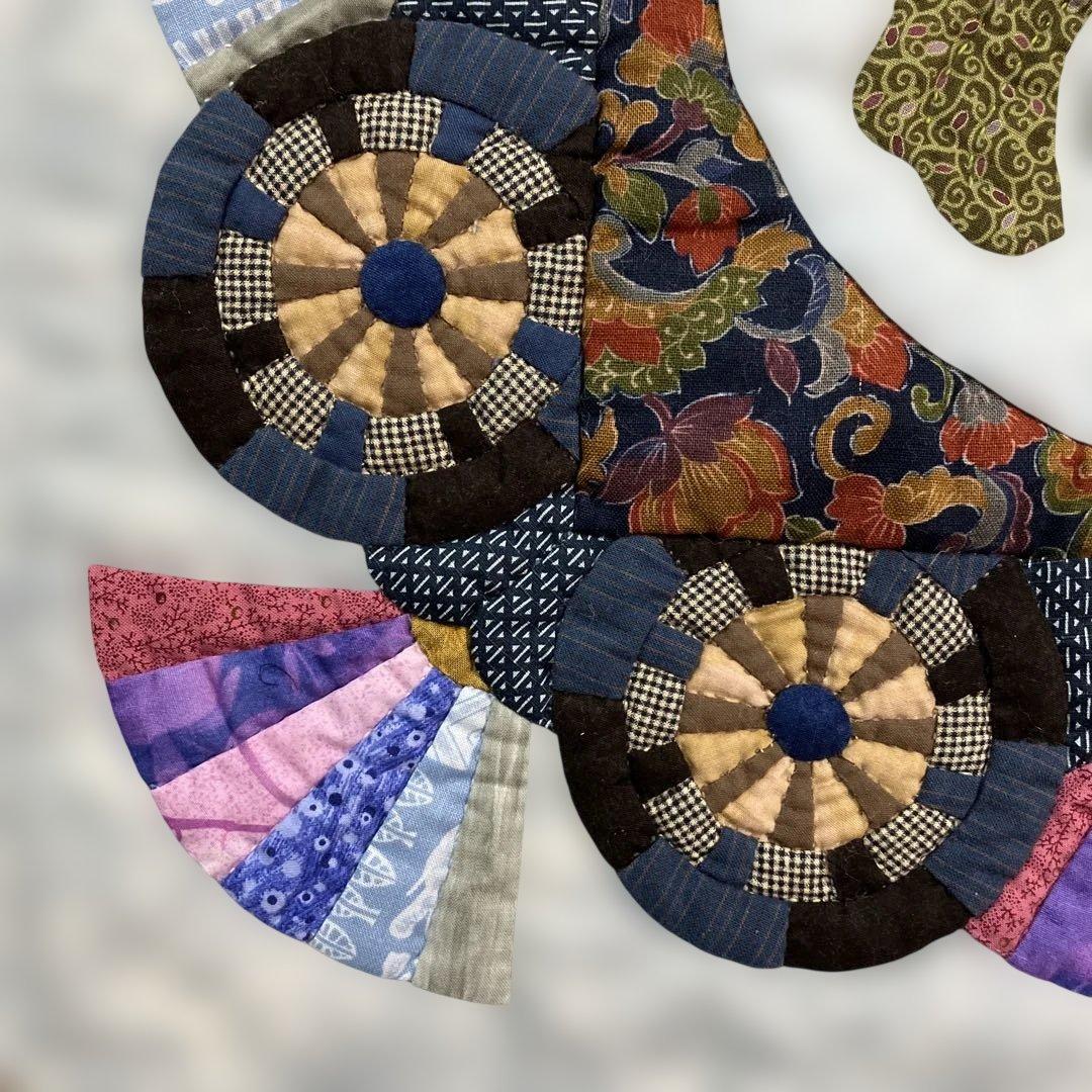 m*u様 新品　家紋のモチーフ パッチワークキルト　タペストリー他　127cmx