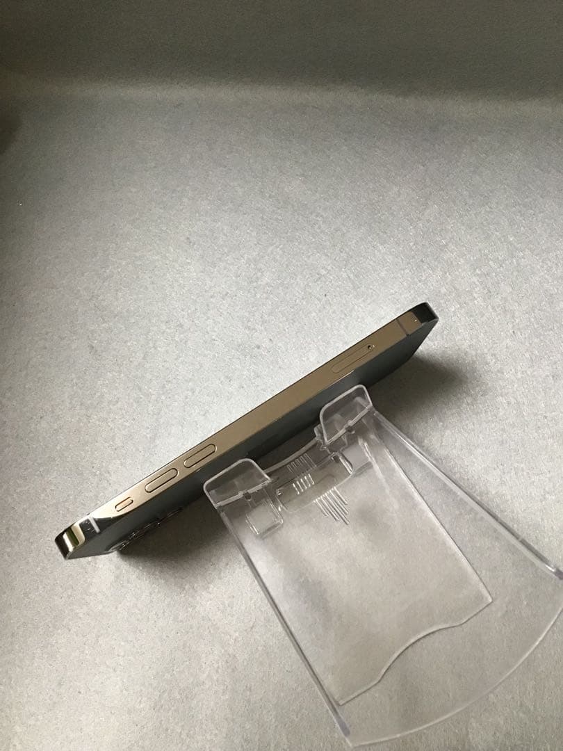 超美品　国内版　SIMフリー　iPhone12 Pro 128GB グラファイト