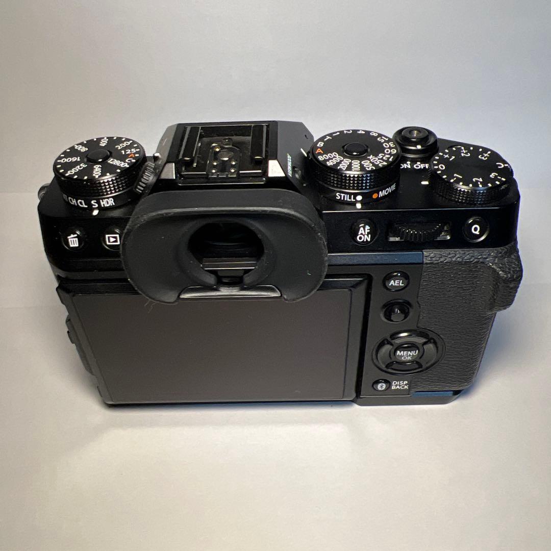 Fujifilm X-T5 SmallRigハンドグリップ付き