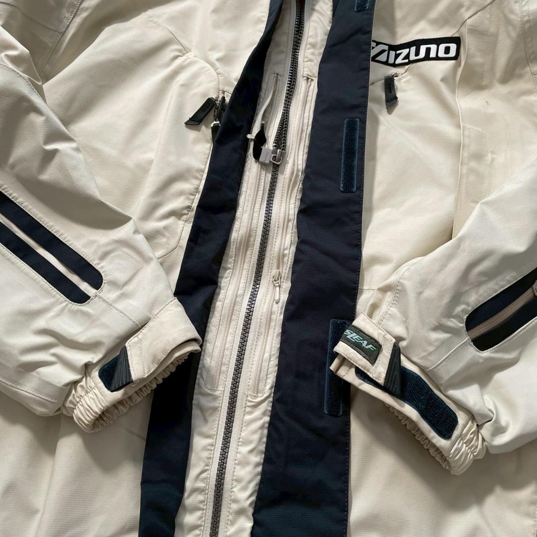 【高機能】MIZUNO　スキーウェア 上下セット L ブレスサーモ 防寒 防水