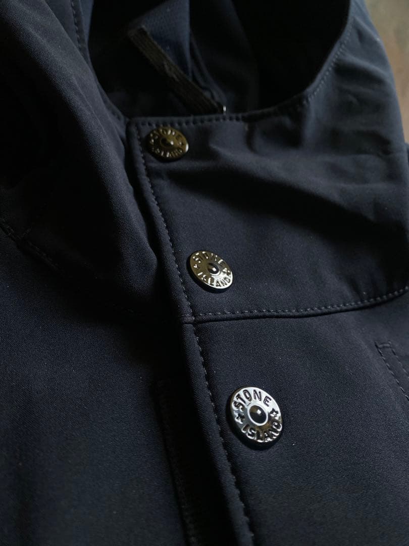 RYO　STONE  LIGHT SOFT SHELL-R