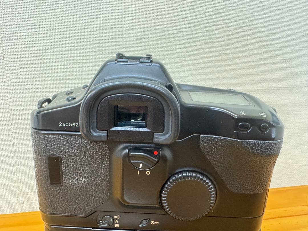Canonキャノン EOS-1N HS フィルムカメラボディ　動作品