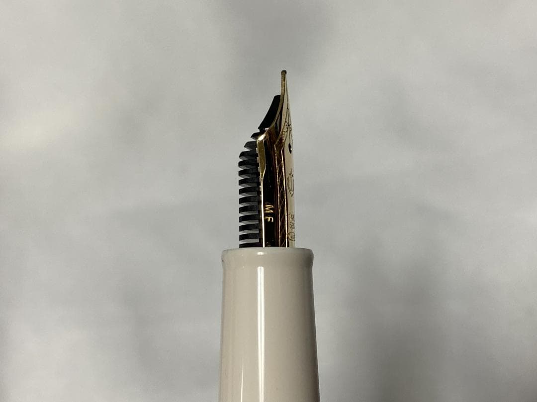 SAILOR 万年筆 プロフェッショナルギア ランコントル グリーフェール MF