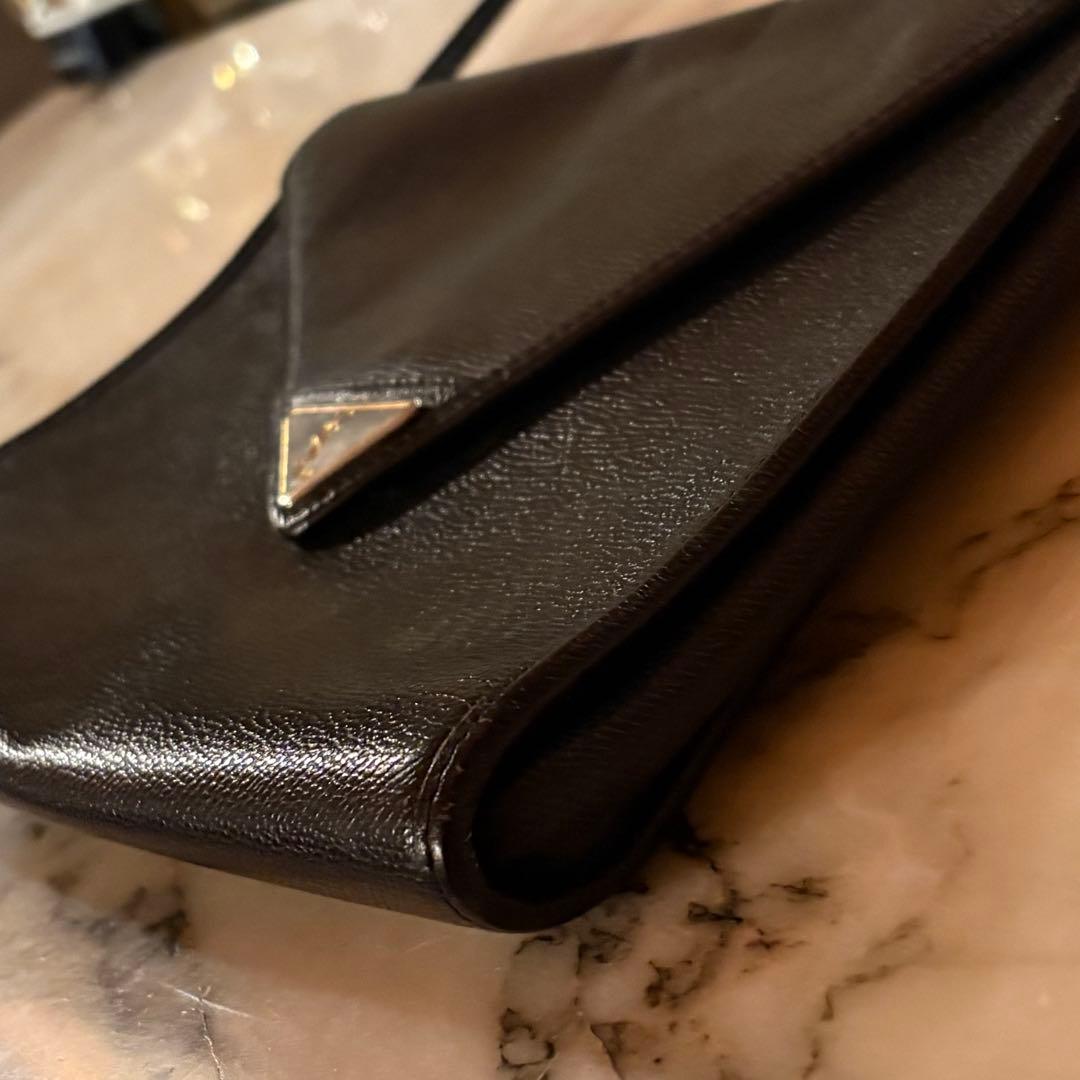 イヴ・サンローラン　ショルダーバッグ