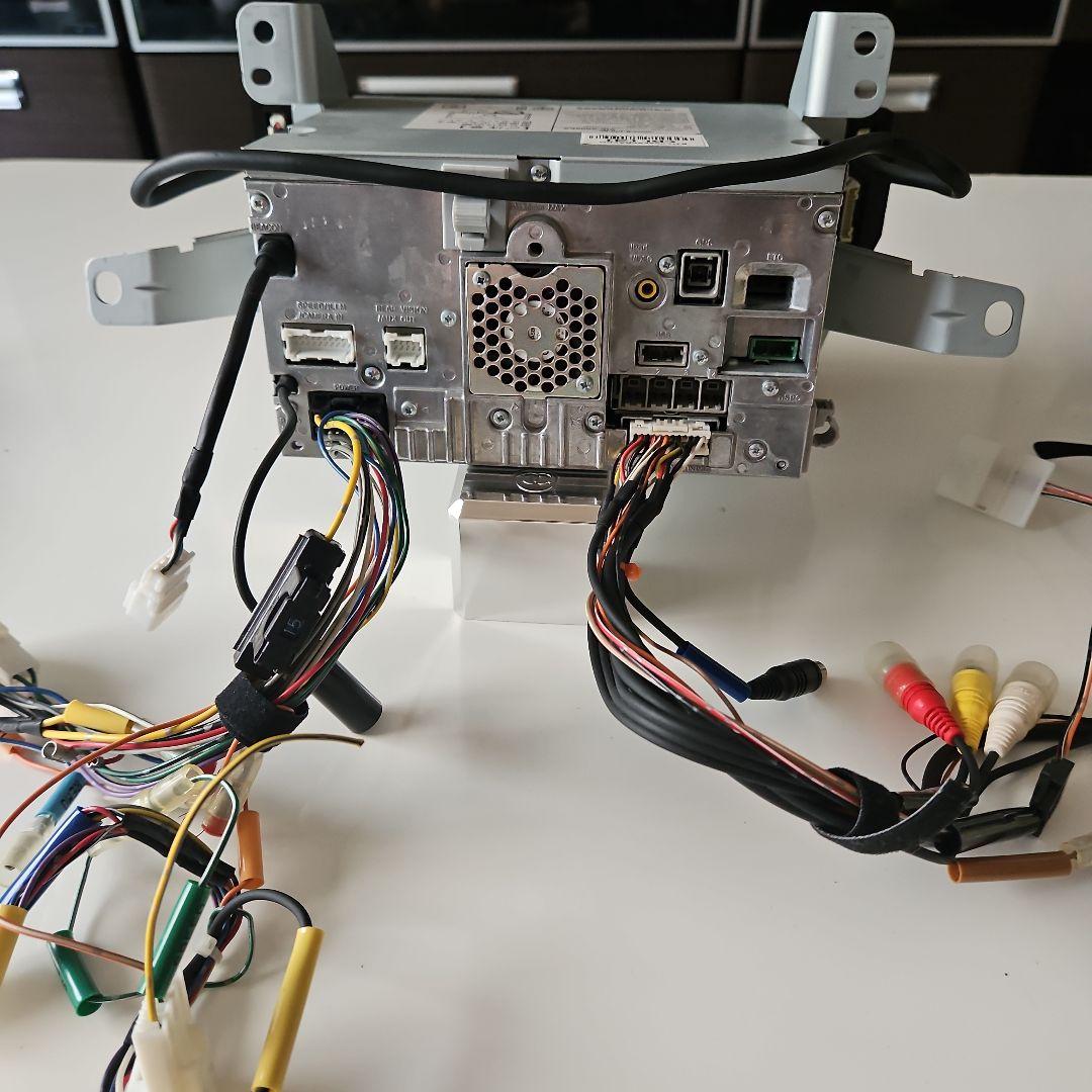 ALPINE VIE-X008EX オーディオ機器　プリウスα