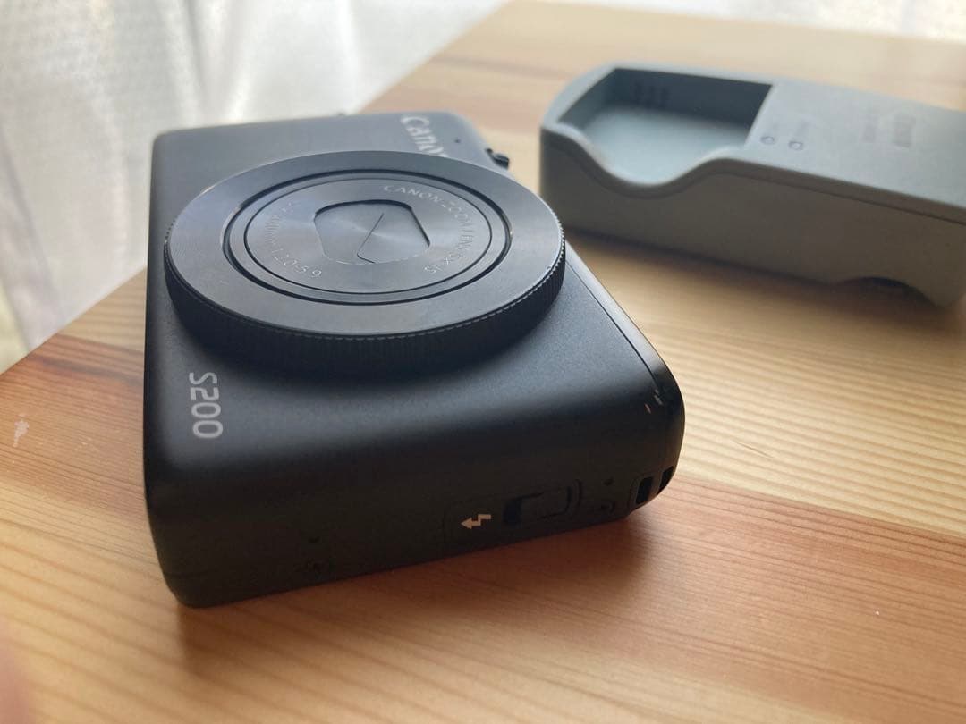 Canon デジカメS200