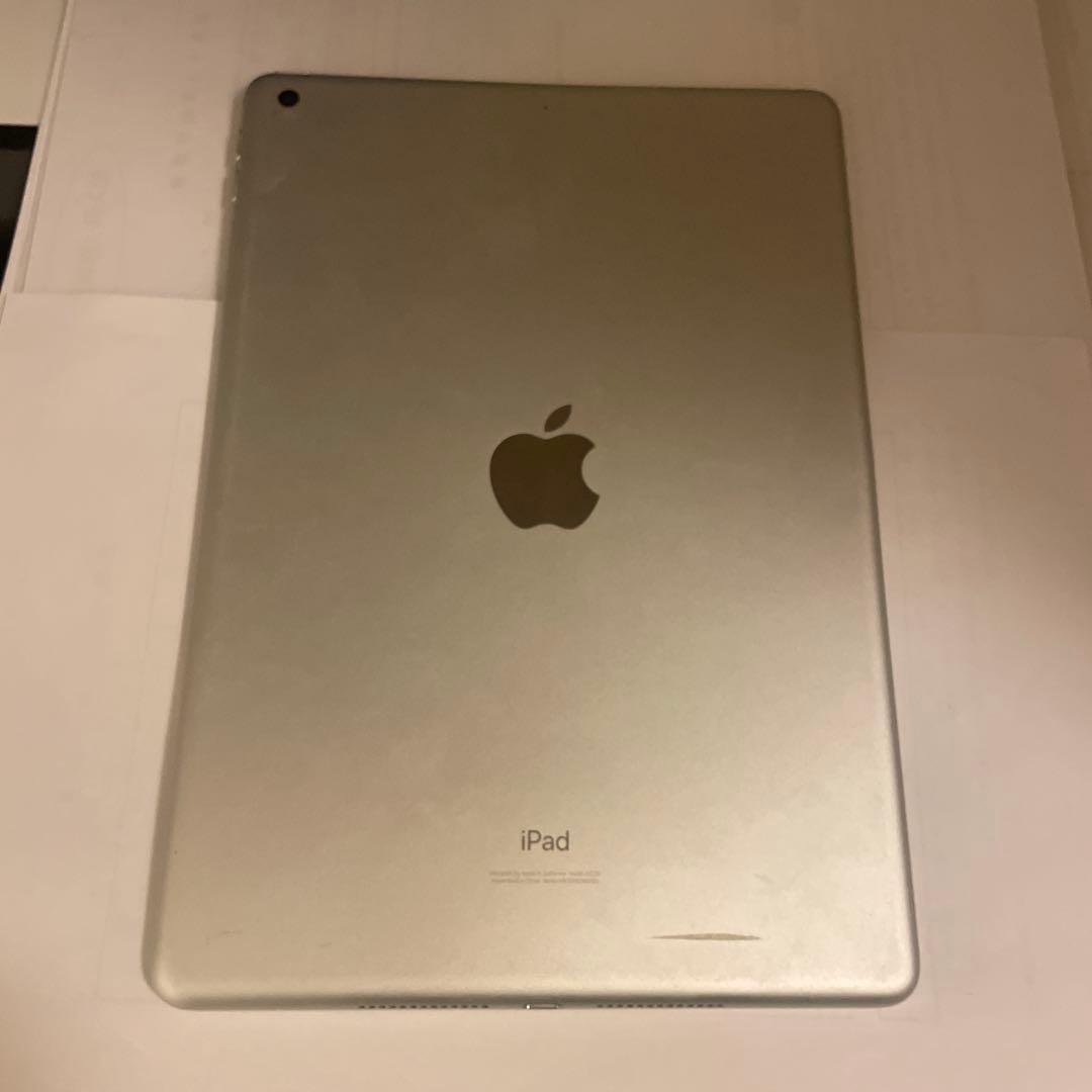 Apple iPad 第8世代 32GB お値引き可能です