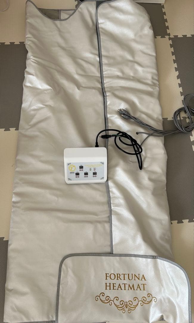 【美品】FORTUNA HEATMAT カーボンファイバー 遠赤外線ヒートマット