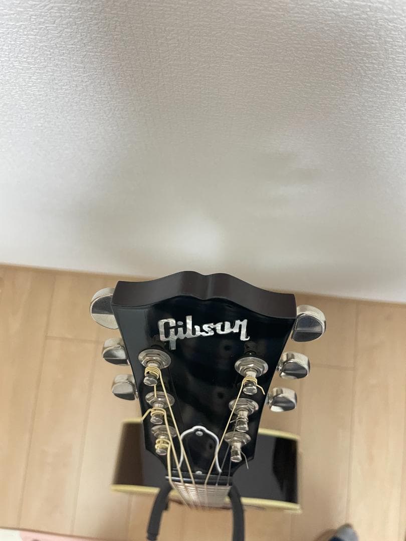 ロビGibbonJ45Standard2017年製