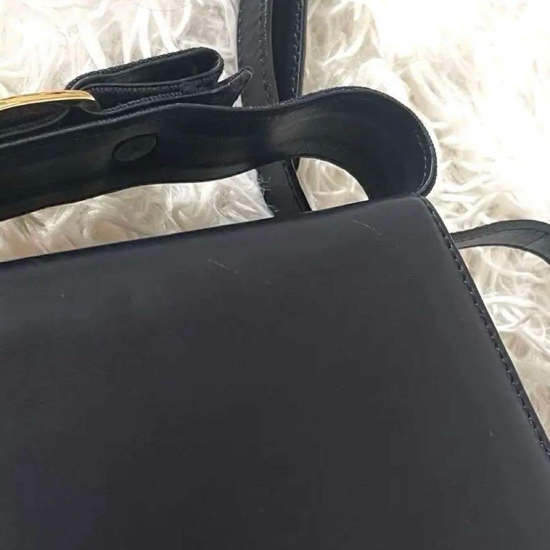 Salvatore Ferragamo ヴァラリボン 2way ショルダーバッグ