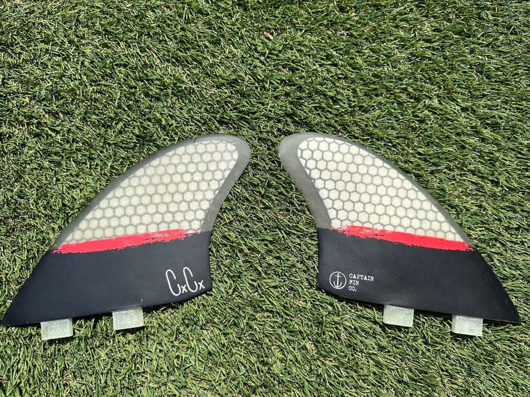 デッドクークス　フィッシュサーフボードRiches 5’2 キャプテンフィン付き