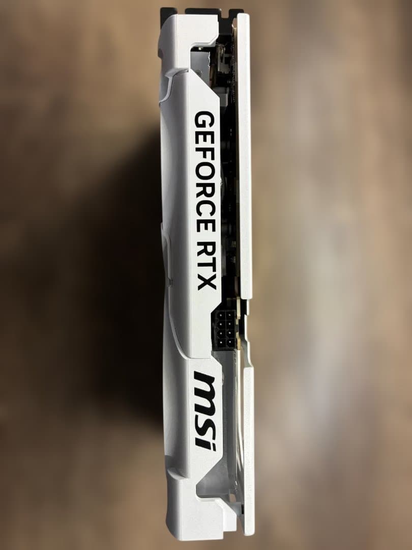 【使用1ヶ月未満】MSI GeForce RTX5060Ti 16GB ホワイト