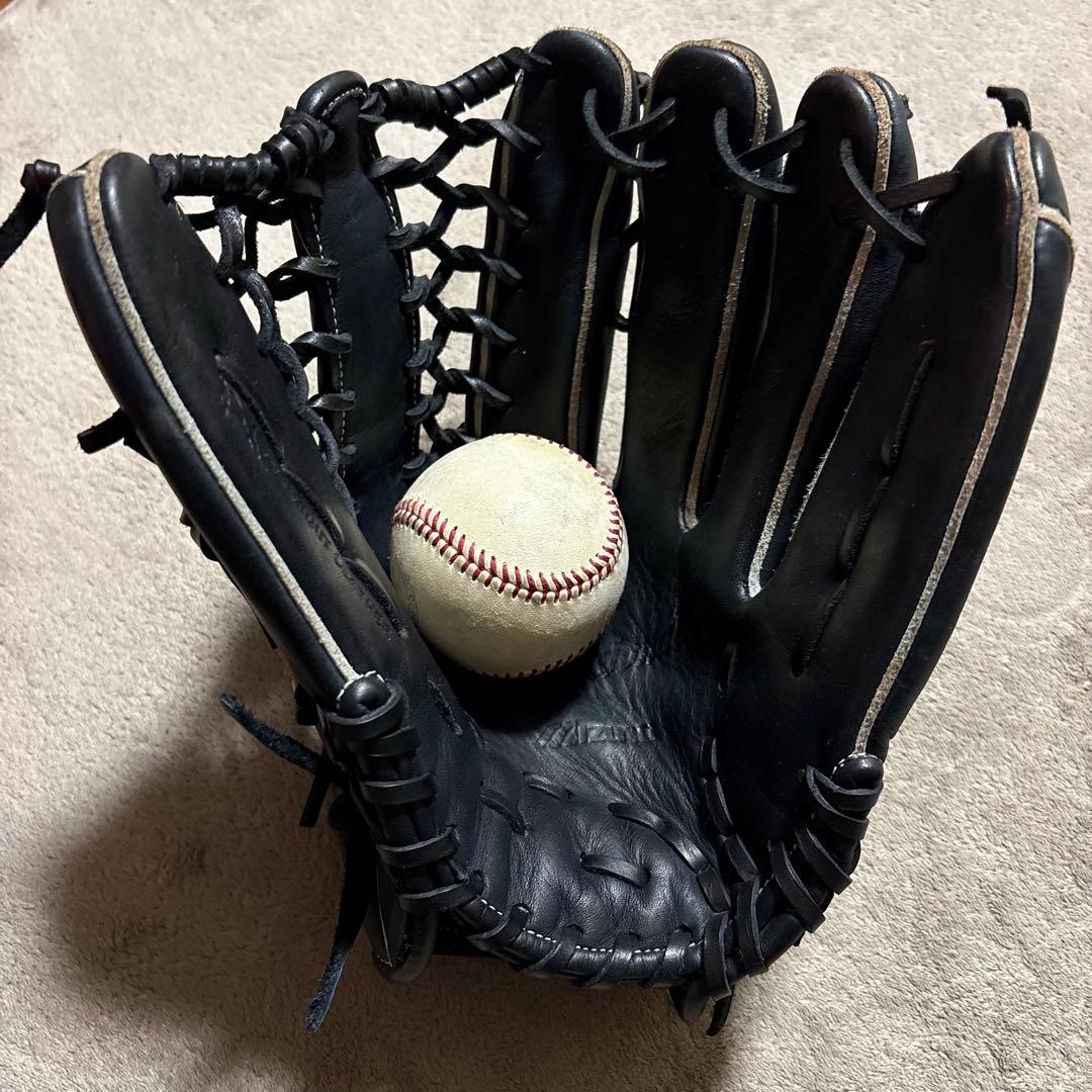 【美品】Mizuno イチローモデル プラチナラベル 外野用 軟式 グローブ