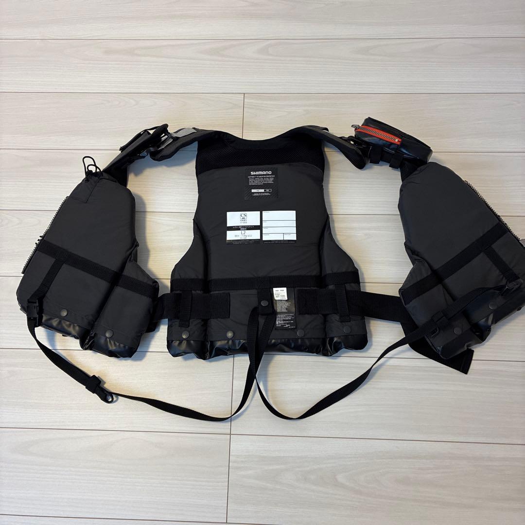 SHIMANO シマノ　XEFO ロックショアベスト
