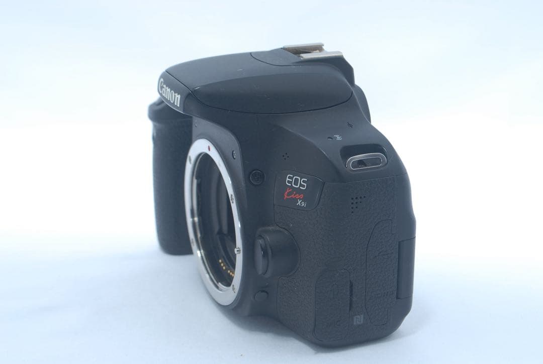 人気⭐️Canon EOS Kiss X9i スマホ転送 高画質 バリアングル液晶