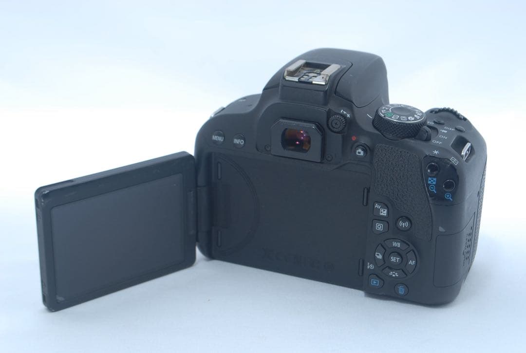 人気⭐️Canon EOS Kiss X9i スマホ転送 高画質 バリアングル液晶