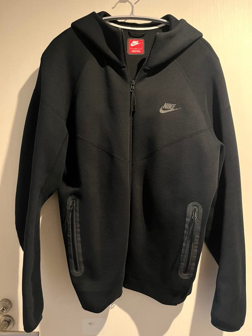 NIKE テックフリース ジップパーカー 黒 スウェット フード Lサイズ