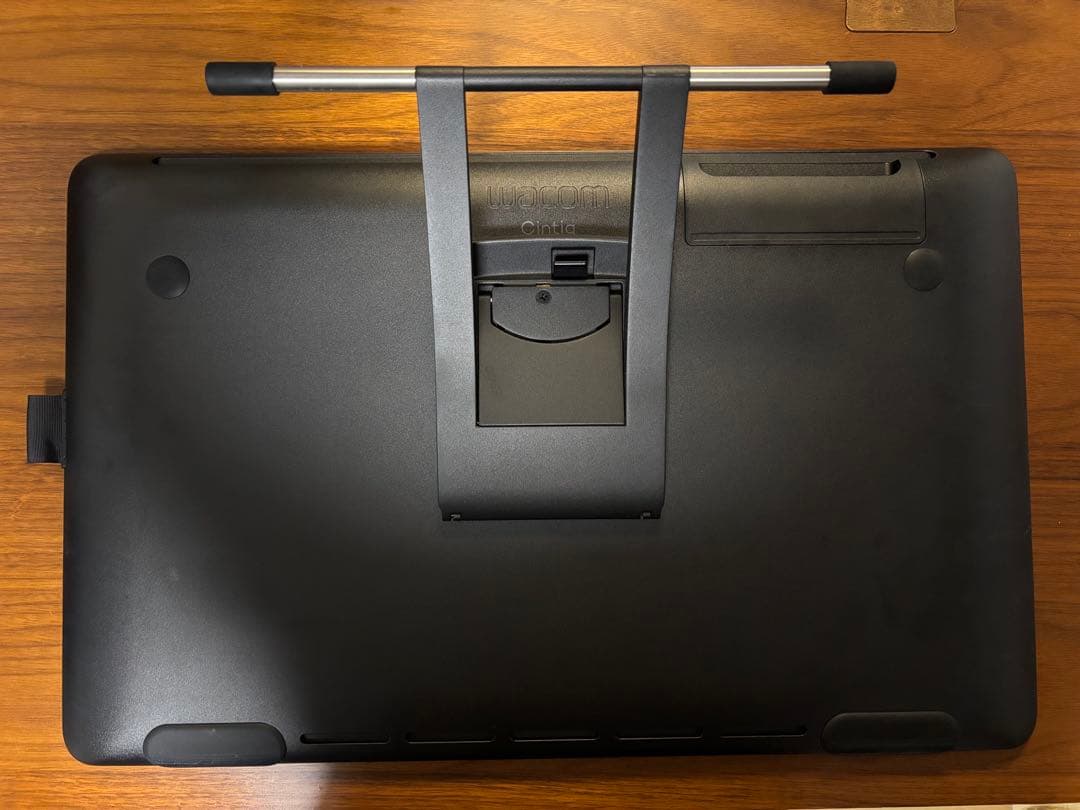 Wacom cintiq22 DTK-2260 ペン無し